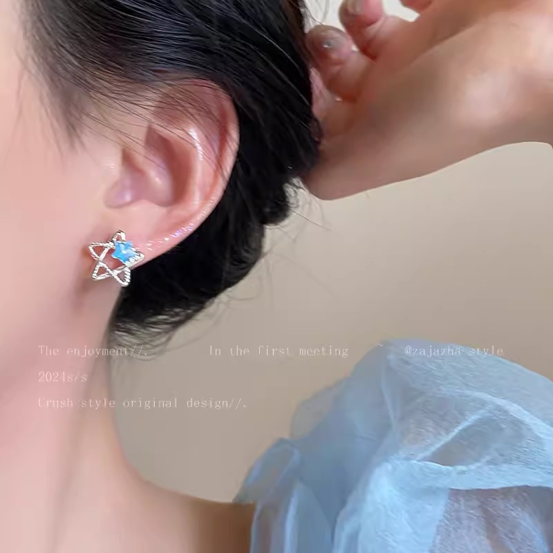 925 Silver Needle Blue Star simple Stud earrings for women, summer fresh, delicate and elegant earrings, high-end and trendy earrings Specification drawing