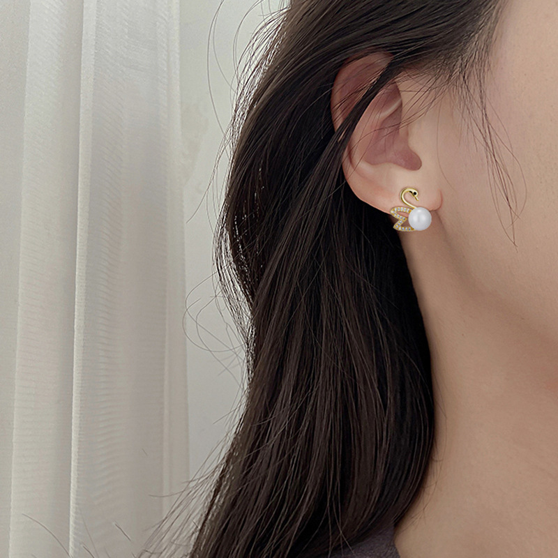 Classic Little swan earrings 925 silver needle summer mini pearl stud earrings for women, Dongdaemun earrings and pendants from South Korea Specification drawing
