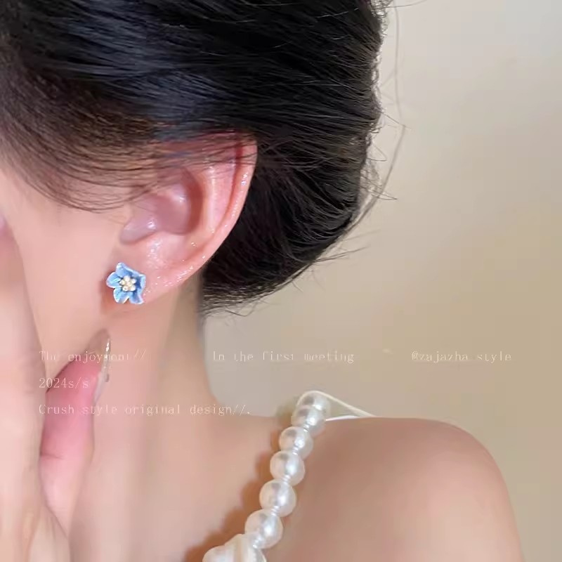 925 Silver Needle Blue Camellia Flower Stud Earrings for Women, fresh and sweet, niche design, simple and versatile earrings Application Scenario