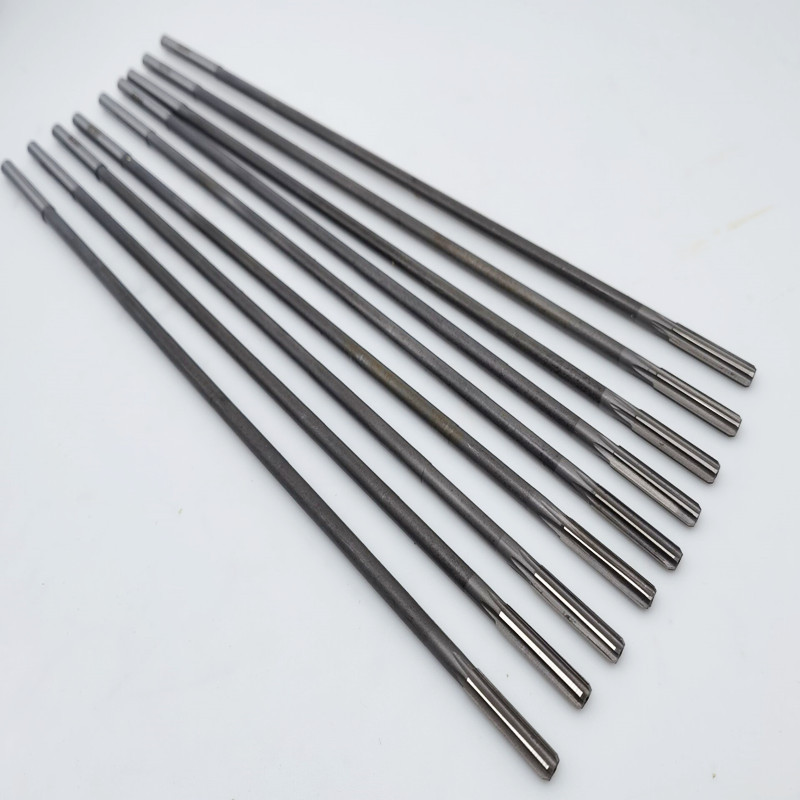 Extended reamer straight handle HSS high-speed steel extra-long machine reamer 6*150*200*250*300H7 non-standard Application Scenario