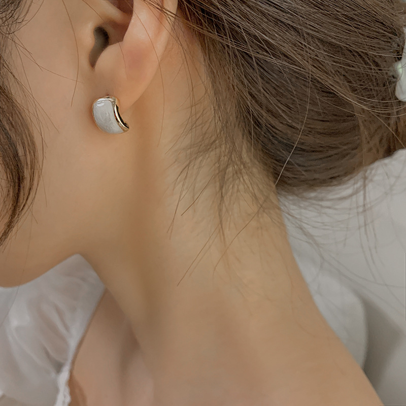 s925 Silver Needle enamel Earrings, simple and versatile Korean style earrings for women, new trendy ins design sense, personalized stud earrings details Picture