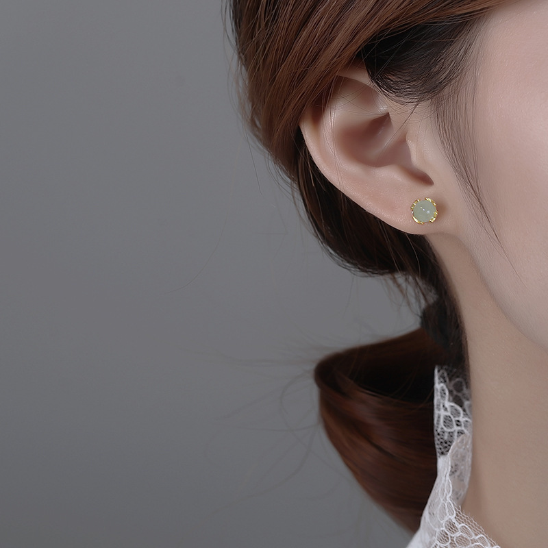 S925 Silver Needle Small imitation chalcedony stud earrings, a new Chinese-style female Internet celebrity, versatile and personalized earrings, 2023 new style earrings Application Scenario