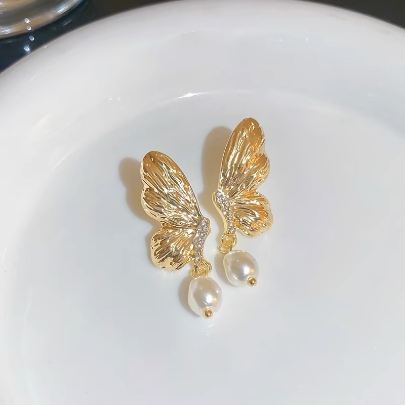 French-style micro-inlay butterfly wing pearl earrings, women's niche light luxury design, high-end ear studs, retro earrings wholesale Specification drawing