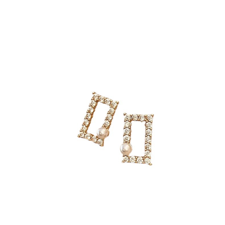 S925 Silver Needle Korean small pearl New trendy geometric square pearl bright diamond stud earrings for women Item Picture