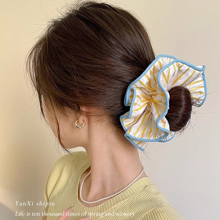Lemon soda ~ Yellow striped large intestine hair band, high-end Korean-style bun hair tie, large hair tie hair accessory Specification drawing
