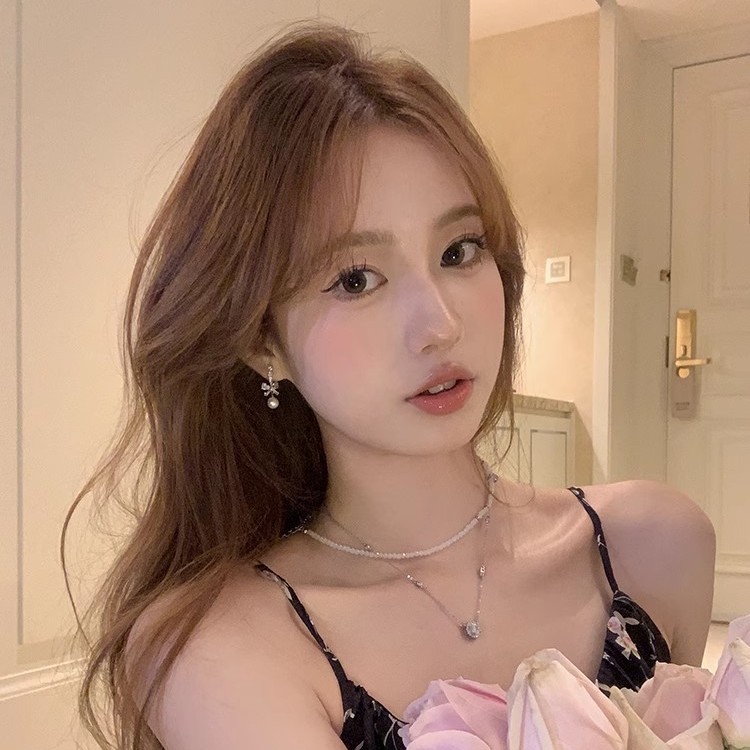 French bow pearl tassel stud earrings for women, retro, fashionable and high-end style earrings, exquisite, small and versatile earrings details Picture