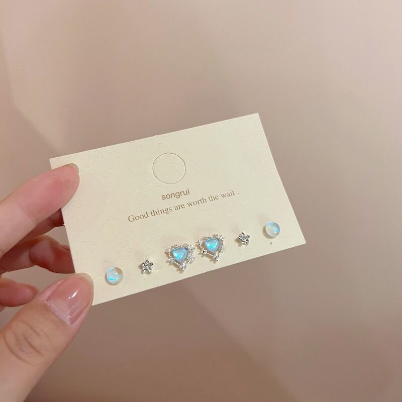 s925 Silver Needle Aurora Sparkling Heart-shaped Earrings Set, retro and niche design, 2022 New Trendy earrings and earrings details Picture