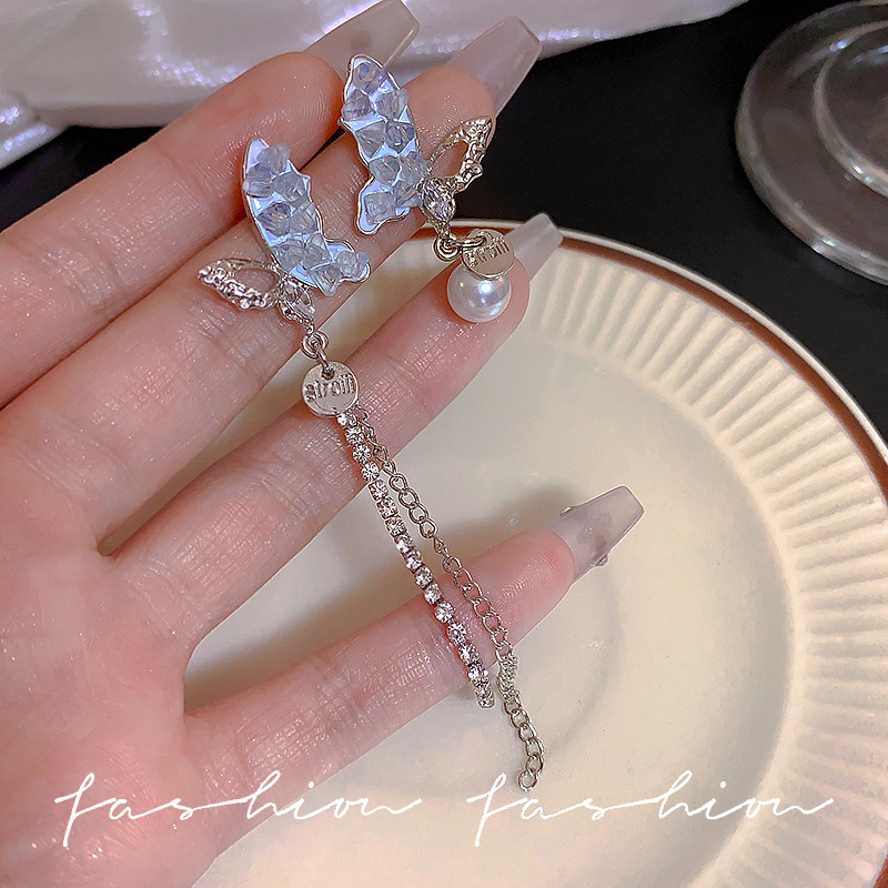 Asymmetrical butterfly crystal pearl tassel earrings, high-end and elegant new earrings S925 silver needle stud earrings for women Specification drawing