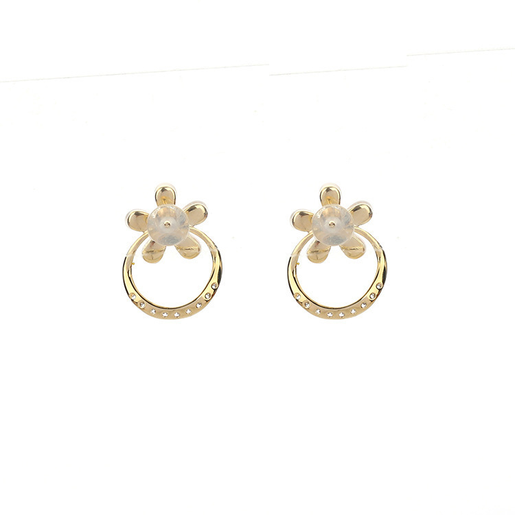 S925 Silver Needle Flower Circle cat's Eye Stud earrings, a simple Korean version of the Internet celebrity stud earrings, elegant, refreshing and versatile Application Scenario