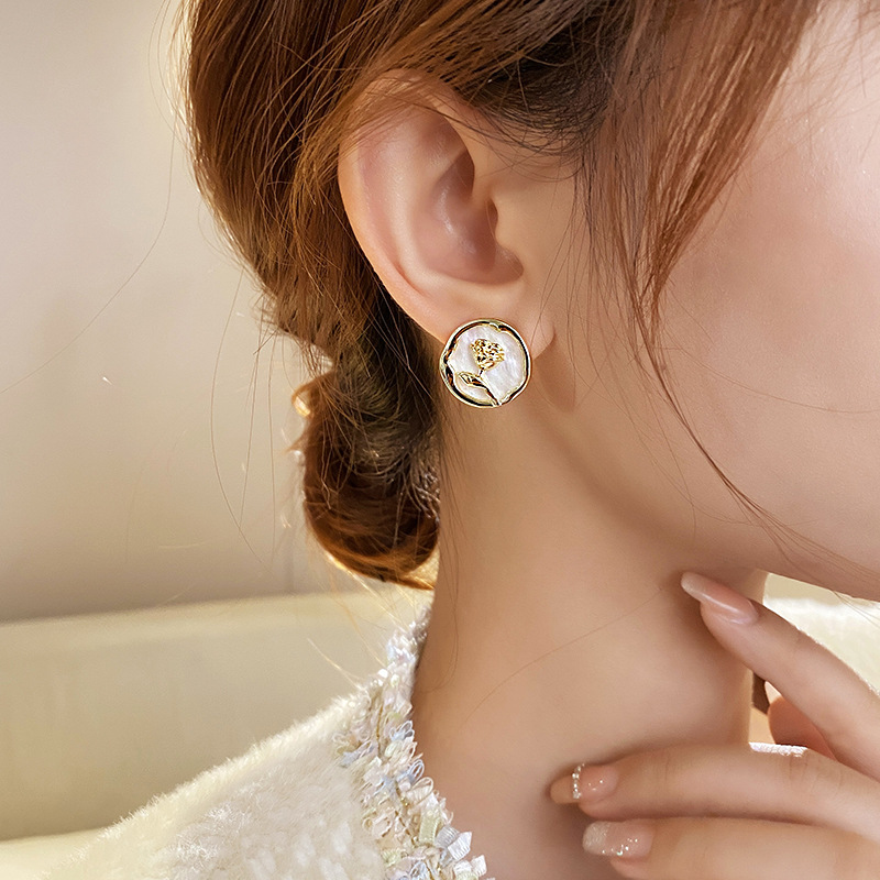 S925 Silver Needle rose Stud Earrings, women's niche design sense, elegant earrings, light luxury, Internet celebrity, retro earrings wholesale Application Scenario