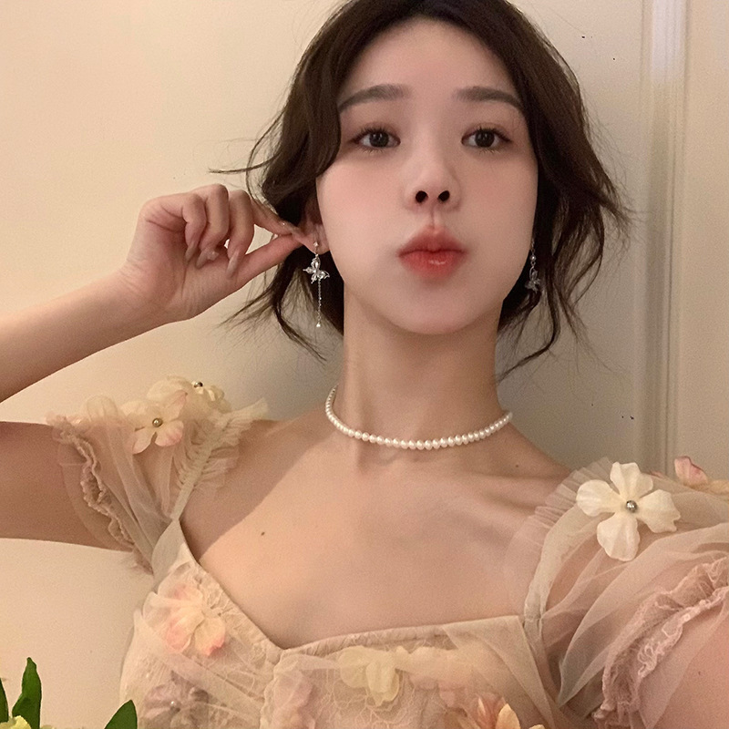 Butterfly Zircon tassel pearl earrings for women 2024 New bestsellers Asymmetrical earrings with a light luxury and high-end feel, a trend of stud earrings Specification drawing