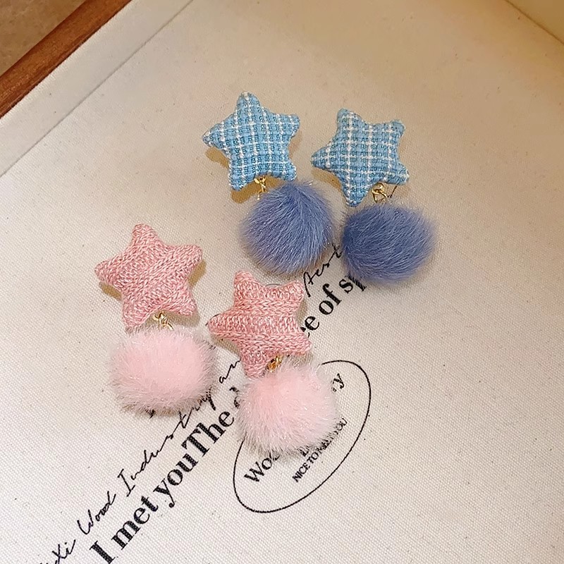 Christmas five-pointed star pink fluffy ball earrings for women, sweet and cute fluffy earrings, fashionable and high-end earrings details Picture