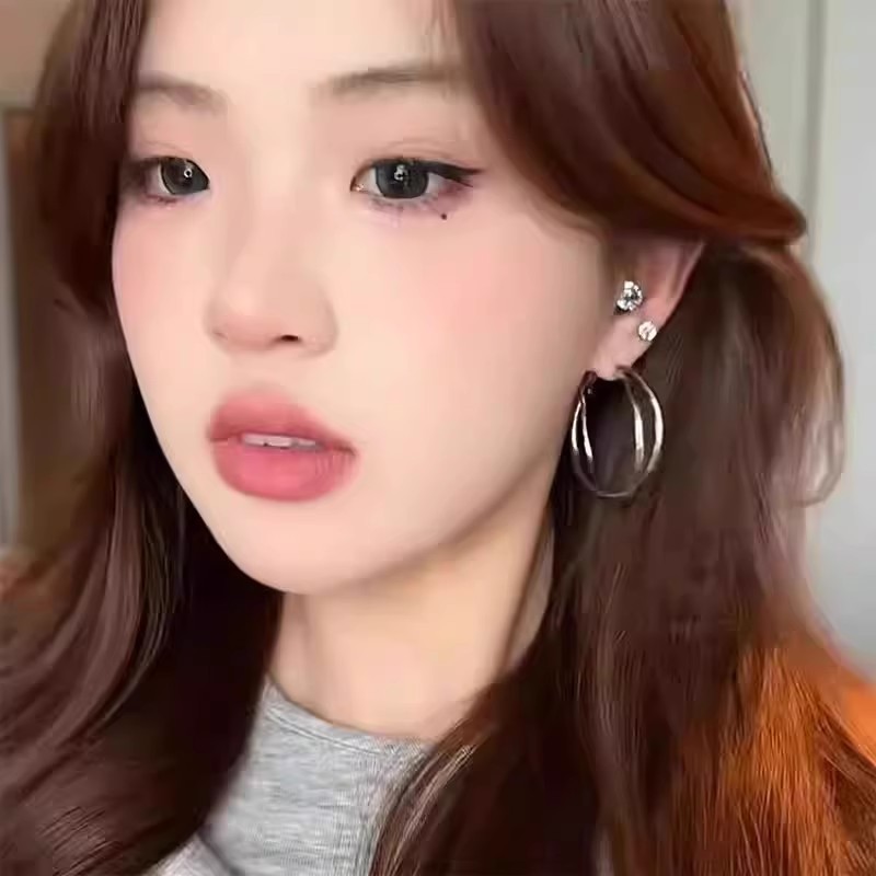 Double-layer silver ring large earrings, exaggerated and simple for women, plain ring stud earrings, cold style, unique and versatile earrings details Picture