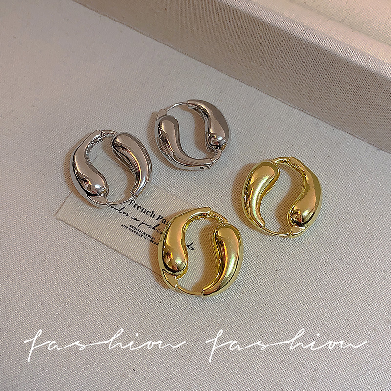 Romantic surround, French cold style metal 2025 light luxury bestseller ear rings, high-end feel, individual and niche ear buckles wholesale Specification drawing