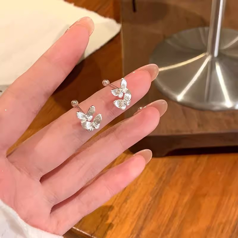 925 Silver Needle Double butterfly Stud earrings for women, niche, light luxury and sweet earrings, unique, fashionable, elegant and versatile, trendy earrings Specification drawing