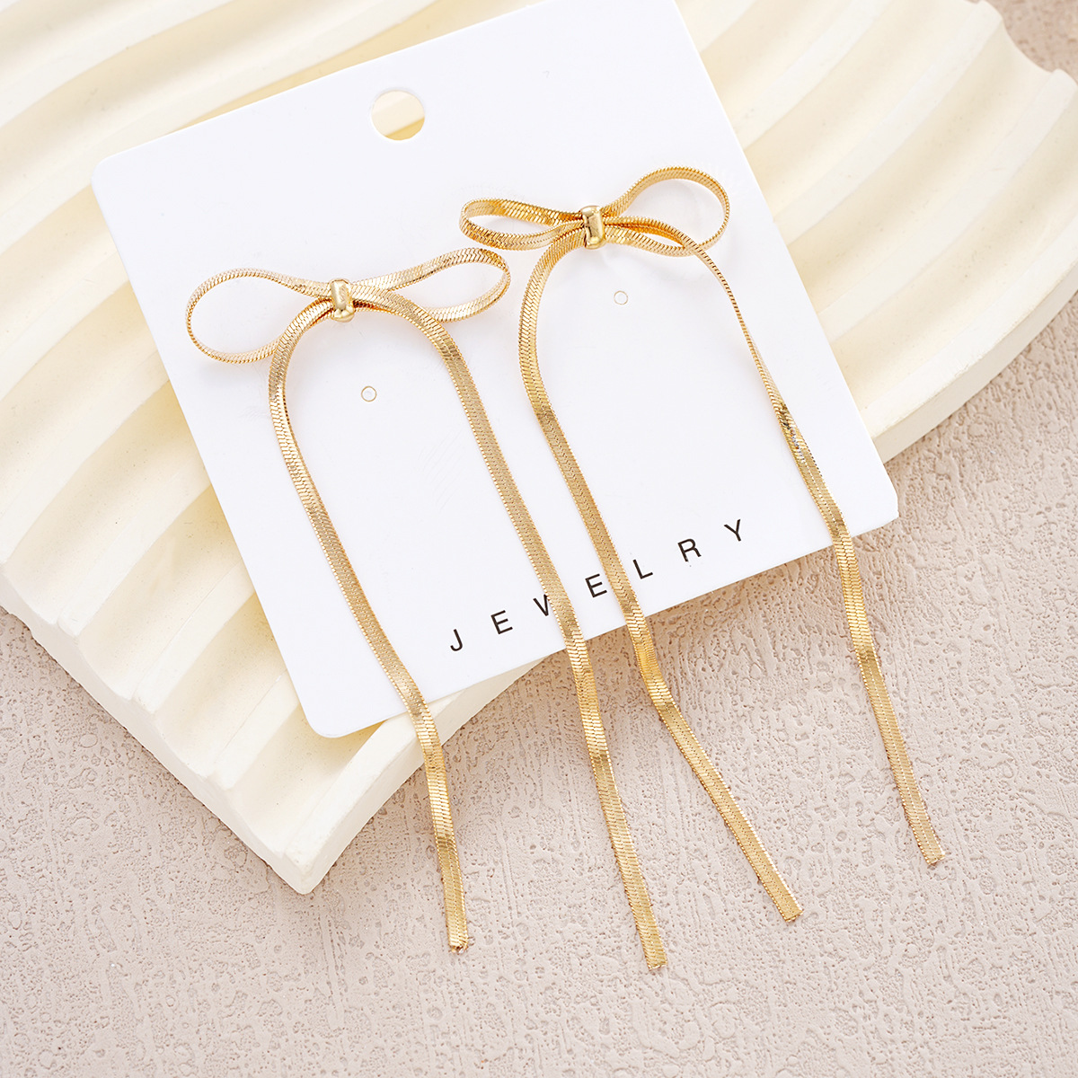 Cross-border new fashionable, simple and elegant long bow tassel earrings, niche, exaggerated and personalized earrings wholesale for women details Picture