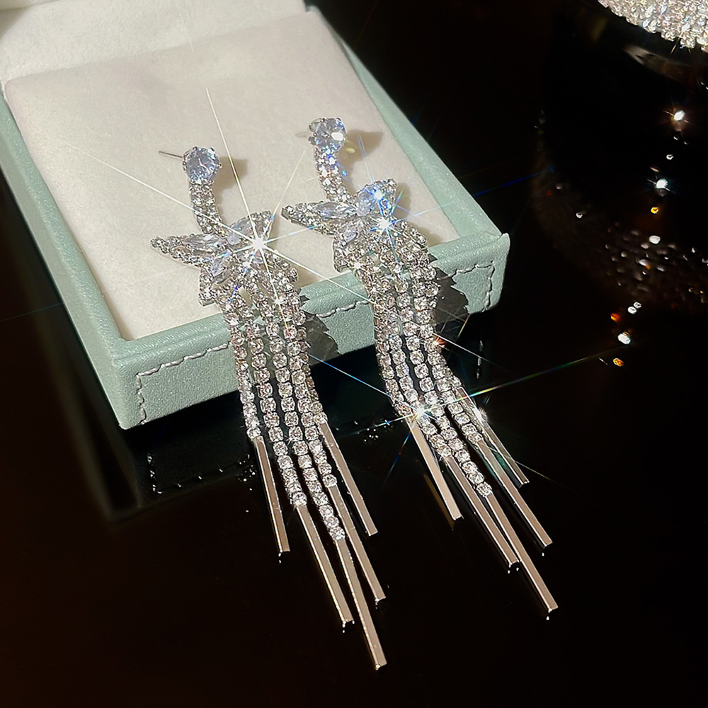 925 Silver needle European and American exaggerated diamond-encrusted butterfly tassel earrings, ins high-end, fashionable and stylish, trendy and unique earrings full figure