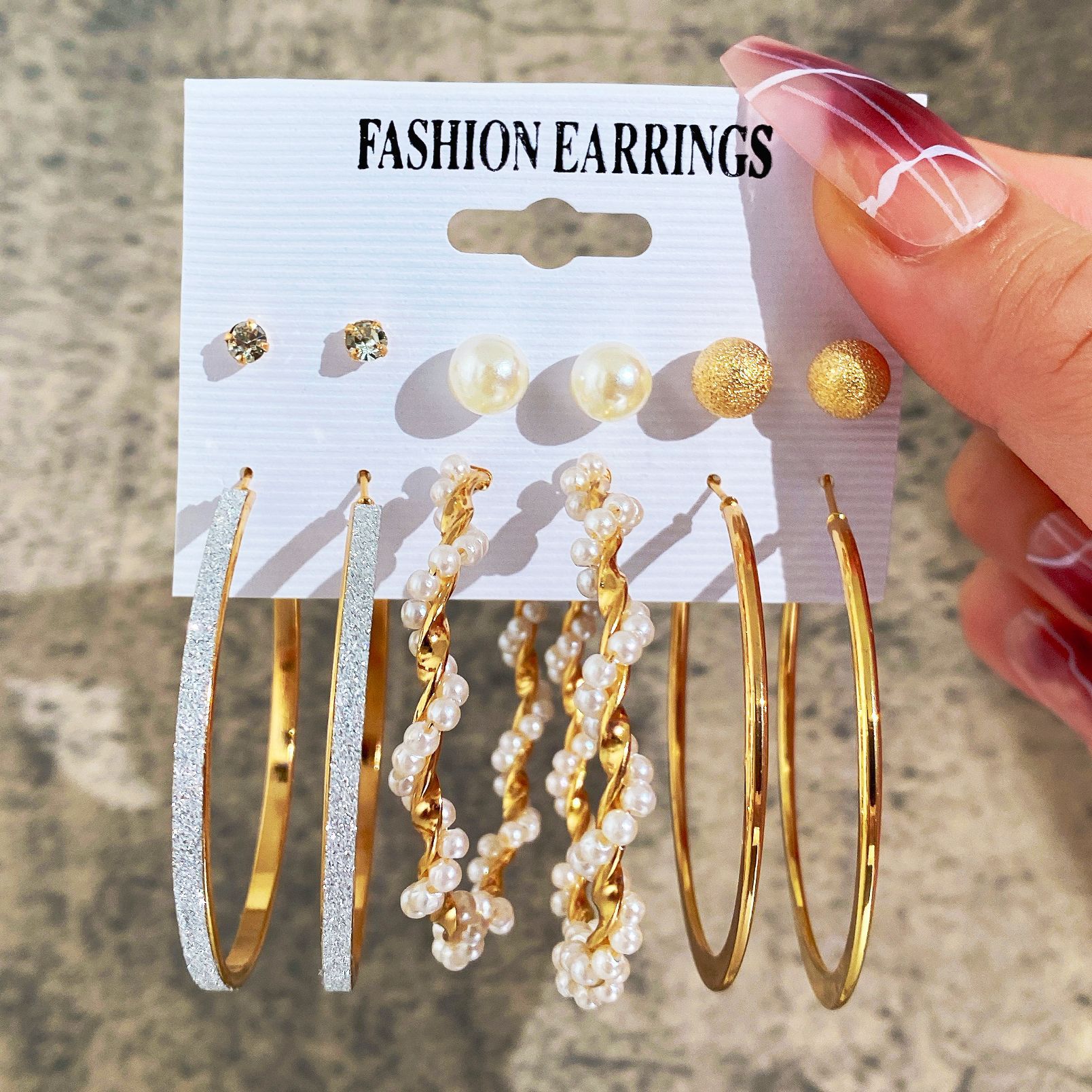 A new 6-piece set of cross-border heart-shaped earrings from Europe and America, a creative imitation pearl dot diamond circle earring set full figure