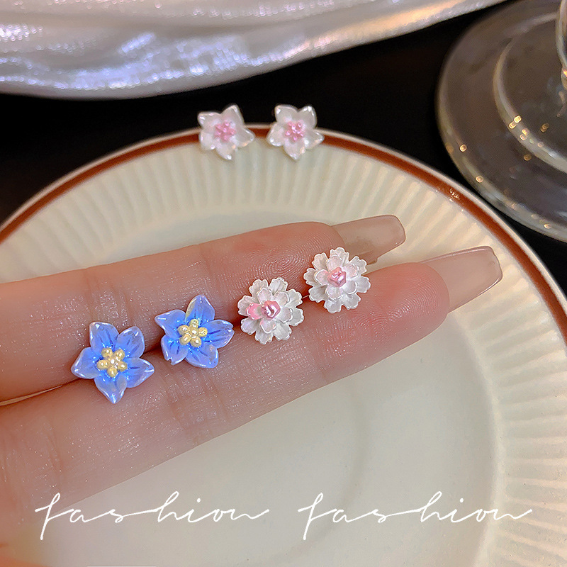 Blue Camellia 925 silver Needle elegant stud earrings, small, sweet and exquisite, new Chinese-style retro earrings for girls full figure
