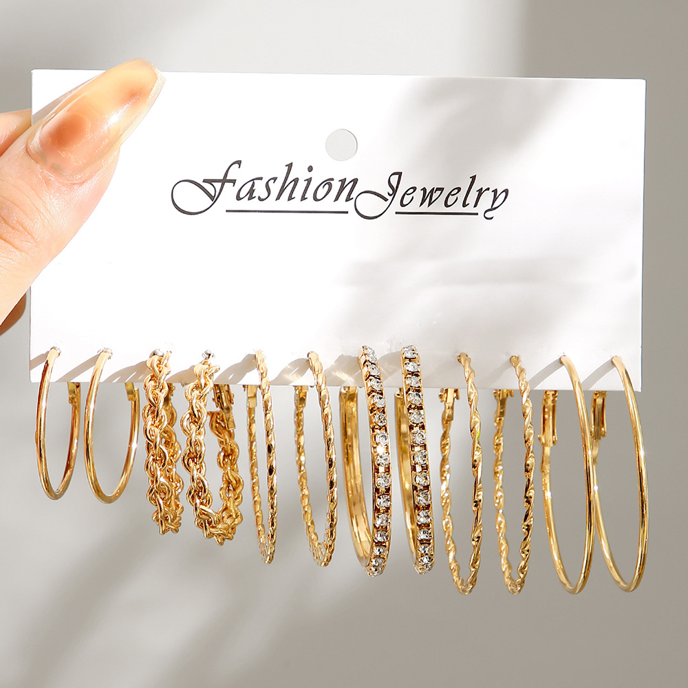 New European and American accessories, personalized ins ear rings, golden C-shaped earrings, rhinestone ear rings, chain earrings wholesale details Picture
