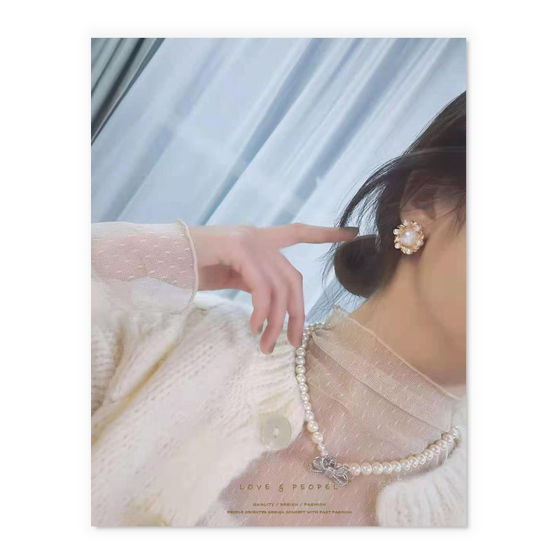 French court retro circular matte metal earrings 925 silver needle wholesale, elegant and refined matte pearl stud earrings Specification drawing