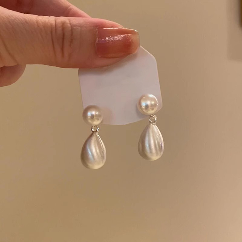 925 Silver Needle Pearl Metal brushed water drop Tassel Earrings, 2025 New Style bestseller, elegant stud earrings, high-end feel full figure