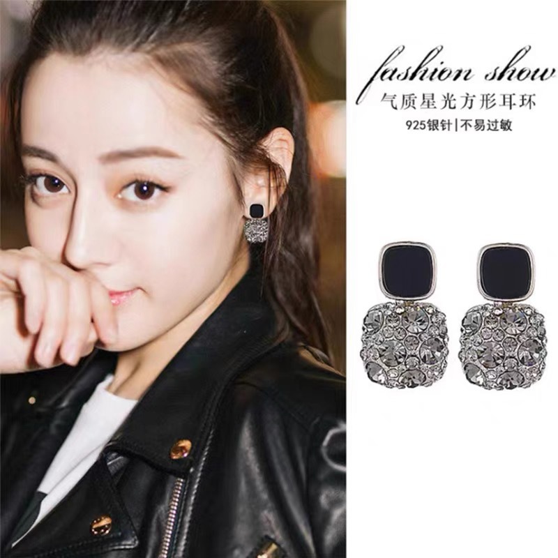 S925 silver needle earrings, new trendy earrings, Korean style wholesale, fashionable and versatile, anti-allergy earrings Specification drawing