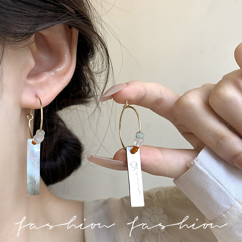 New Chinese-style circle earrings with a niche design sense, elegant and high-end retro style, exaggerated ear rings, ancient-style ear studs and earrings are bestsellers details Picture