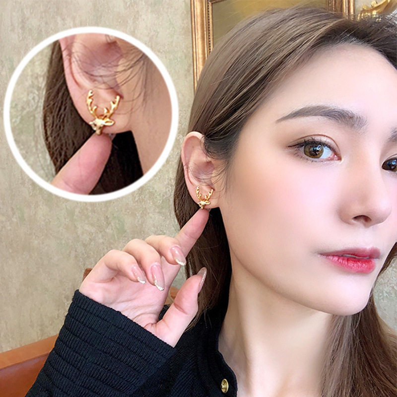 S925 Silver needle earrings, new diamond-encrusted deer antler stud earrings, Korean versatile, exquisite and niche Christmas creative earrings details Picture
