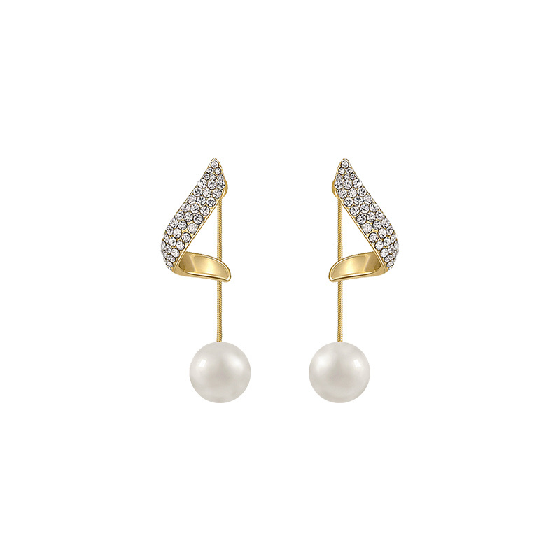 A new 2023 fashion pearl earring for women, a pair of diamond-encrusted tassel stud earrings S925 silver needle earrings Item Picture