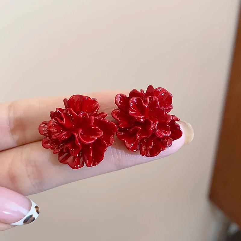 Ankela Red pleated flower stud earrings for women, retro, niche, light luxury and high-end style, unique Hong Kong style earrings details Picture