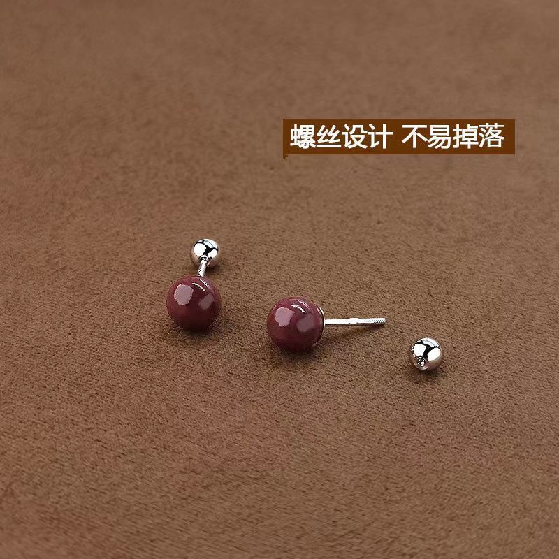 Cinnabar red ear studs for women, no need to remove ear bone studs while sleeping, nourishing ear holes, elegant earrings, best-selling, niche design sense earrings Specification drawing