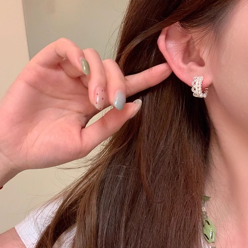French elegant lace pearl ear loops, ear buckles, women's light luxury, niche and high-end feel, ear studs, elegant earrings, ear loops and earrings details Picture