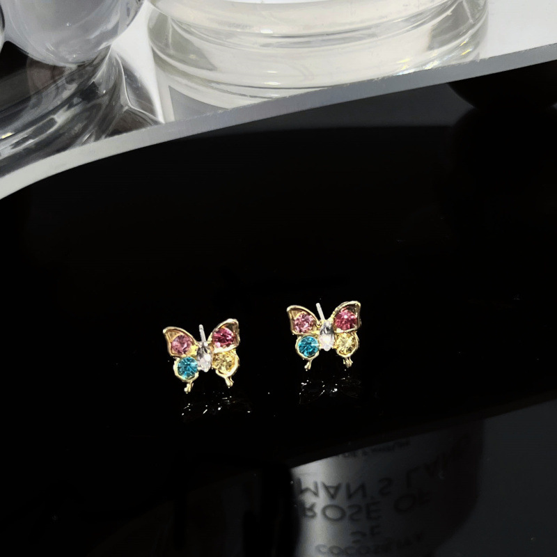 S925 Silver needle diamond-encrusted butterfly small ear studs mini earrings with a unique design for women's summer, exquisite and versatile small earrings Specification drawing