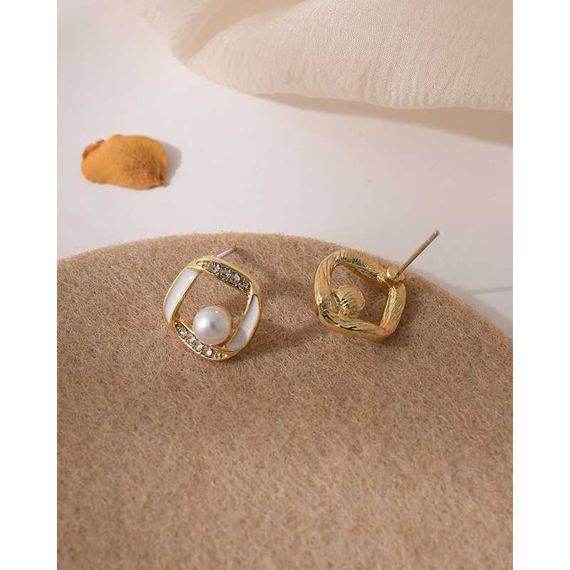 S925 Silver Needle Gentle and Elegant Pearl earrings for women, white diamond-encrusted geometric design ear clips and earrings Specification drawing