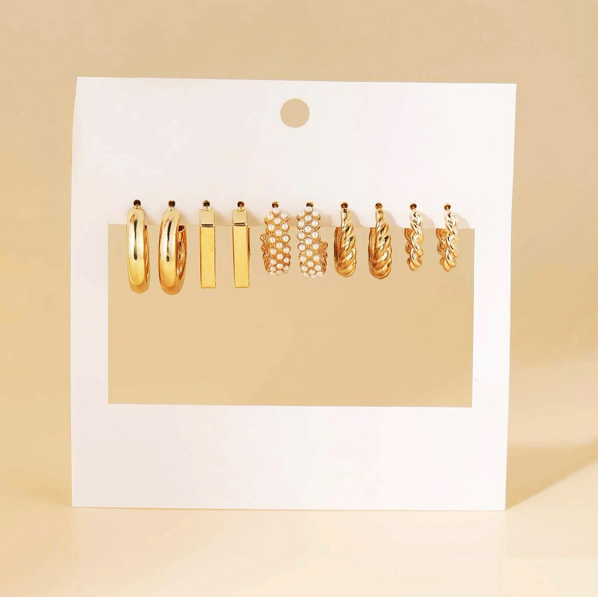 Cross-border best-selling C-shaped earrings wholesale, creative and simple metal ring ear ring set, 5-piece set of imitation pearl earrings details Picture