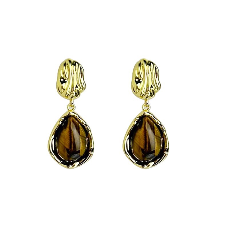 Tiger's eye stone retro stud earrings with a high-end feel, a mid-style, niche European and American style, Maillard earrings, autumn and winter earrings and pendants Item Picture