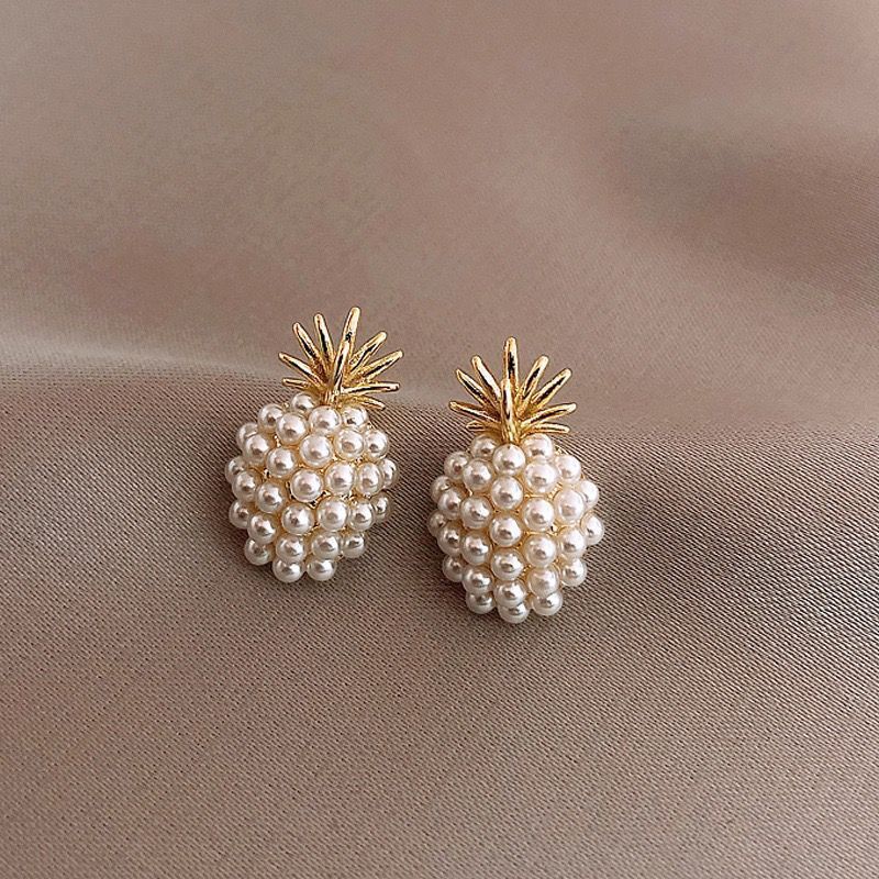 S925 Silver Needle Pineapple Pearl Earrings, French retro style earrings, a new trendy fruit earrings for women with a trendy and elegant look details Picture