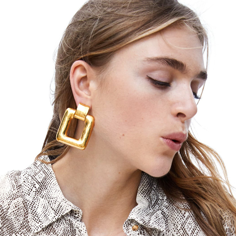 Exaggerated and individualistic geometric square metal earrings for women, European and American fashion earrings, cross-border jewelry wholesale details Picture