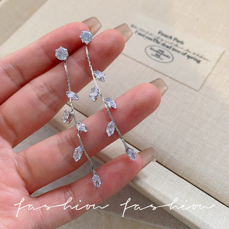 Korean micro-inlaid zircon style trendy earrings, long tassels, cold style, slimming face, simple earrings, stud earrings for women full figure