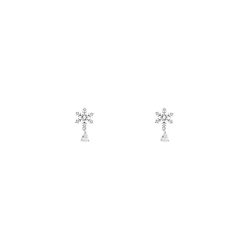Christmas snowflake stud earrings, niche design earrings, light luxury, exquisite and high-end earrings, 925 silver needle, Yiwu accessories Item Picture