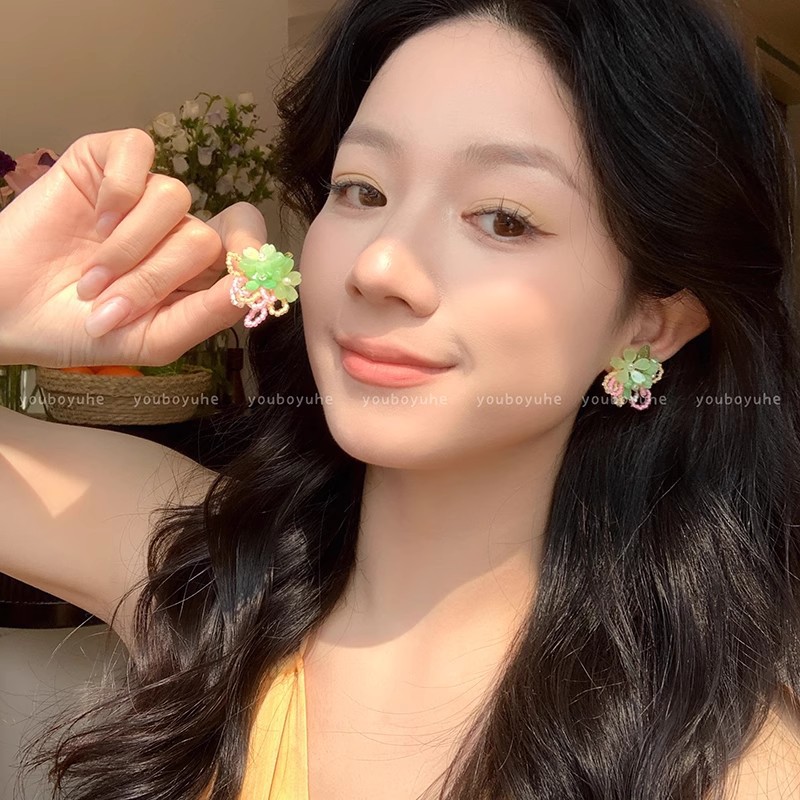 Wonderful Garden ~ Early Spring crabapple Flower beaded Earrings for Women, Super fairy-like style earrings, Dopamine sweet earrings Specification drawing