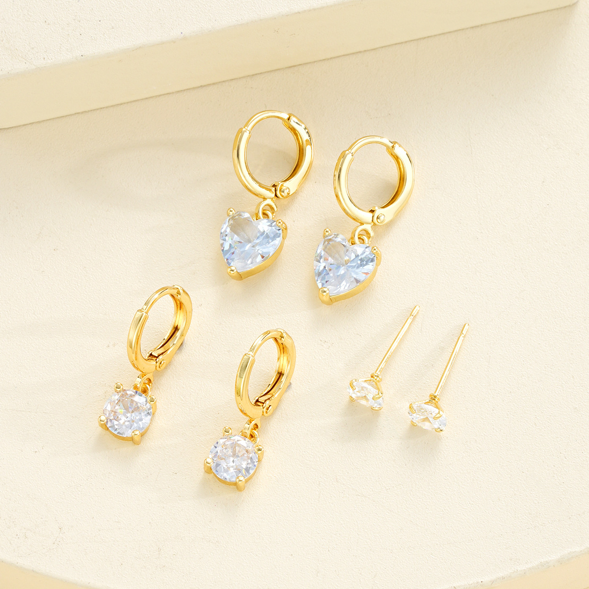 New European and American fashion cross-border geometric heart-shaped zircon copper earrings 3-piece set earrings, light luxury and high-end women's earrings Application Scenario