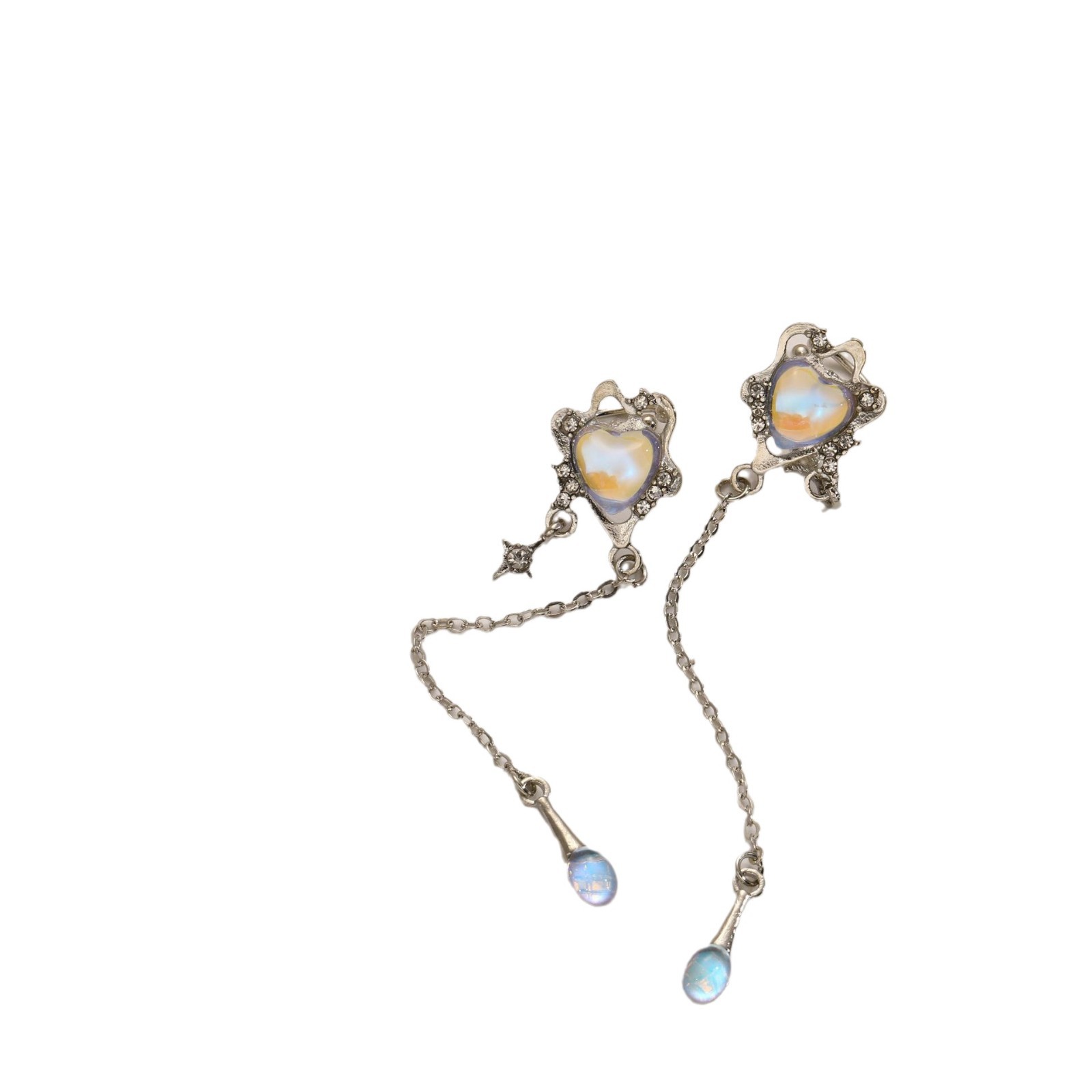 Cross-border niche heart-shaped four-pointed star tassel earrings, cold style light luxury earrings, long tassel imitation pearl women's ear clips Item Picture