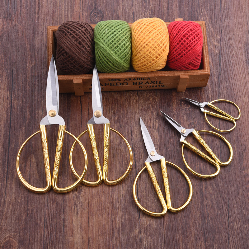 In-stock stainless steel dragon and phoenix scissors, multi-functional opening ribbon-cutting scissors, wedding gold scissors, household alloy dragon and phoenix scissors full figure