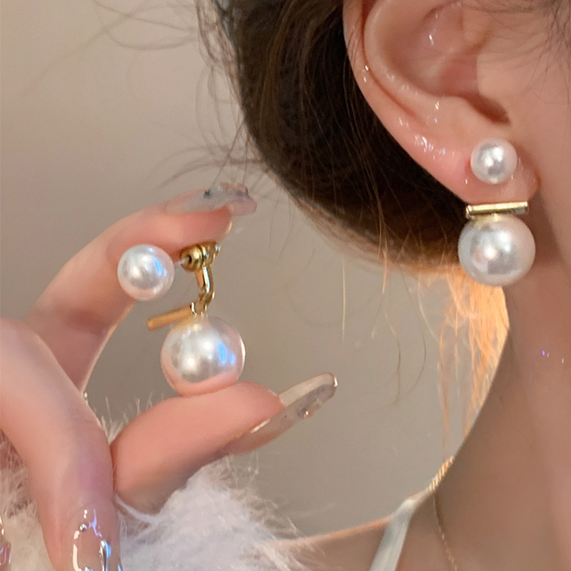 S925 silver needle double-wear back-hanging pearl earrings for women, a niche design with a sense of high-end luxury, light stud earrings, and personalized earrings for women full figure