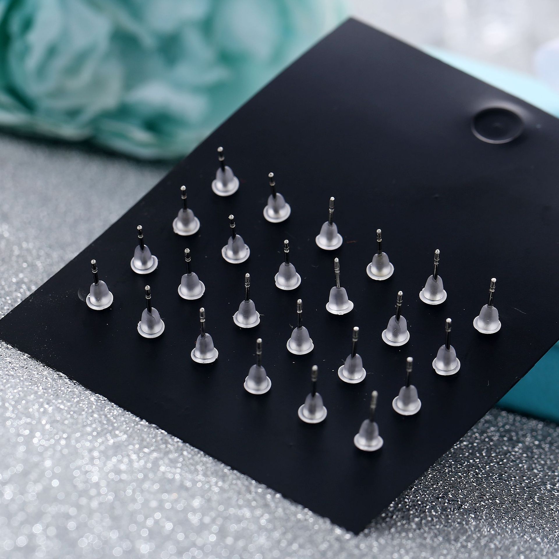 European and American export jewelry round six-prong crystal zircon set 12 pairs of stud earrings simple and elegant cross-border supply Application Scenario
