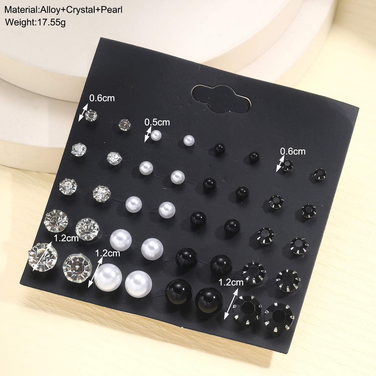 A new cross-border fashion and simple black and white diamond stud set, a retro imitation pearl stud set of 20 pieces details Picture
