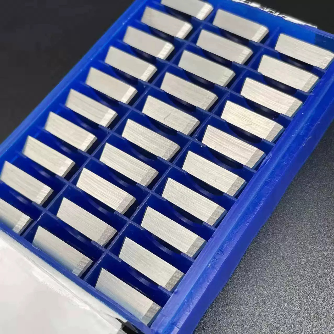 Milling inserts: 4160511, 3130511, YT15, YT14, YT5, YW1, YW2, YG8, YG6, YG6, XYS25 details Picture