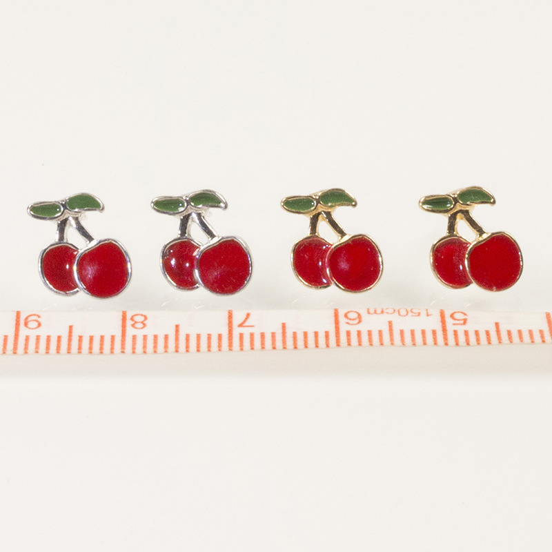 S925 Silver Needle New women's niche design, high-end stud earrings, red cherry earrings, simple, small and elegant summer ears Application Scenario